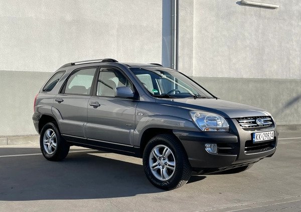 Kia Sportage cena 25900 przebieg: 86000, rok produkcji 2005 z Bobolice małe 562